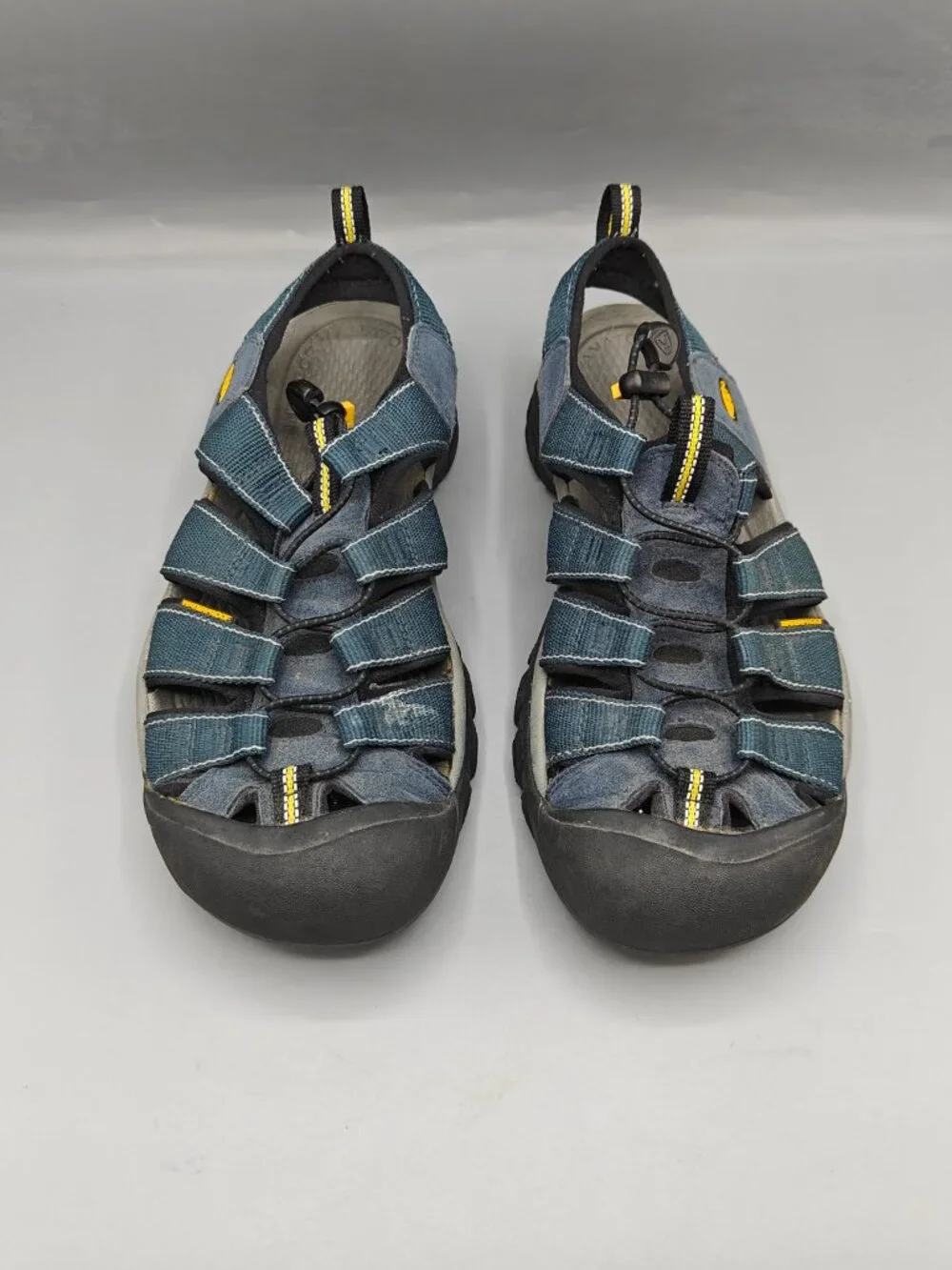 Keen Newport H2 Waterproof Shoes Sandals Men's  Sz 9 Navy Blue Pre-Owned